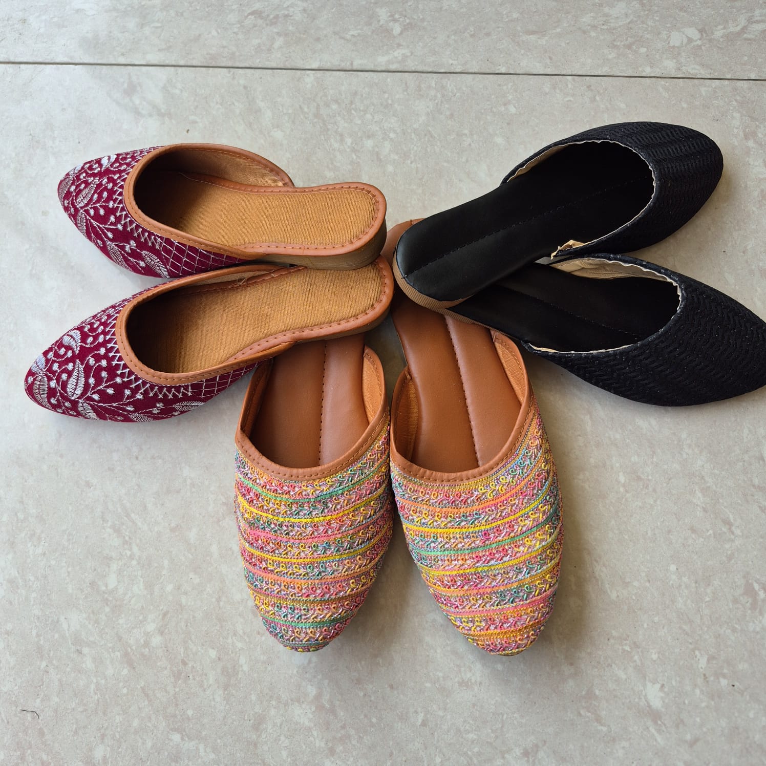 Premium Handcrafted Ethnic Mule Collection — Artisanal Embroidery & Textured Juttis